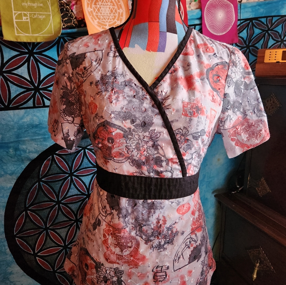 XS Barco scrub top.